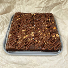 Load image into Gallery viewer, Roasted Hazelnut Nutella® Brownies
